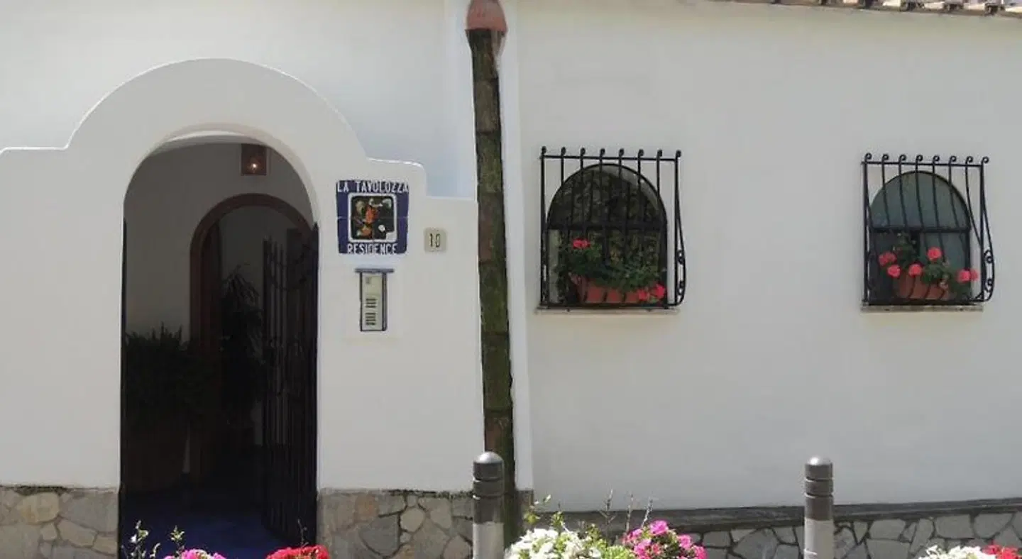 La Tavolozza Residence ROOM_EXAMPLE