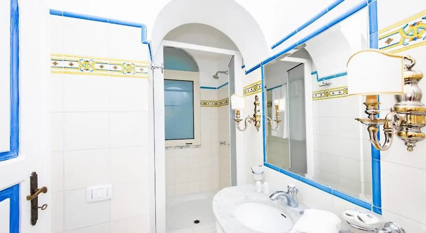 Villa Flavio Gioia Badezimmer