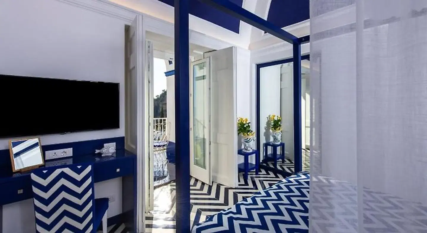 Imperati Suites ROOM_EXAMPLE