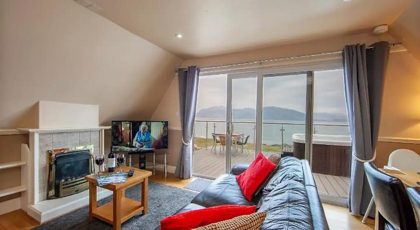 Loch Linnhe Waterfront Lodges Wohnbeispiel