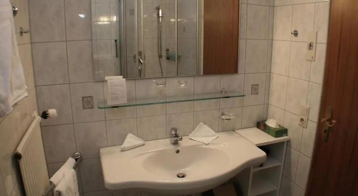 Gästehaus Heimgarten Badezimmer