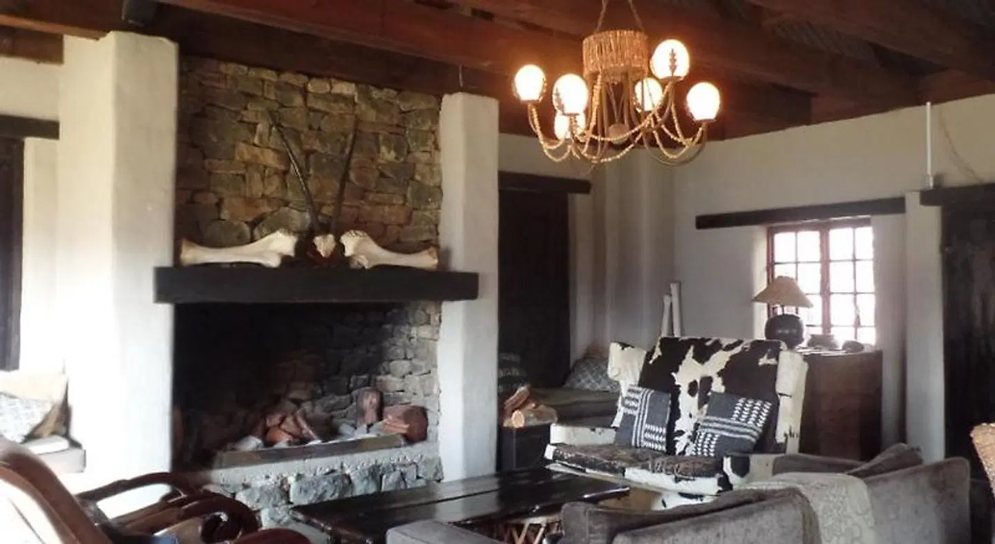 Dawson's Game and Trout Lodge LOUNGE_LOBBY