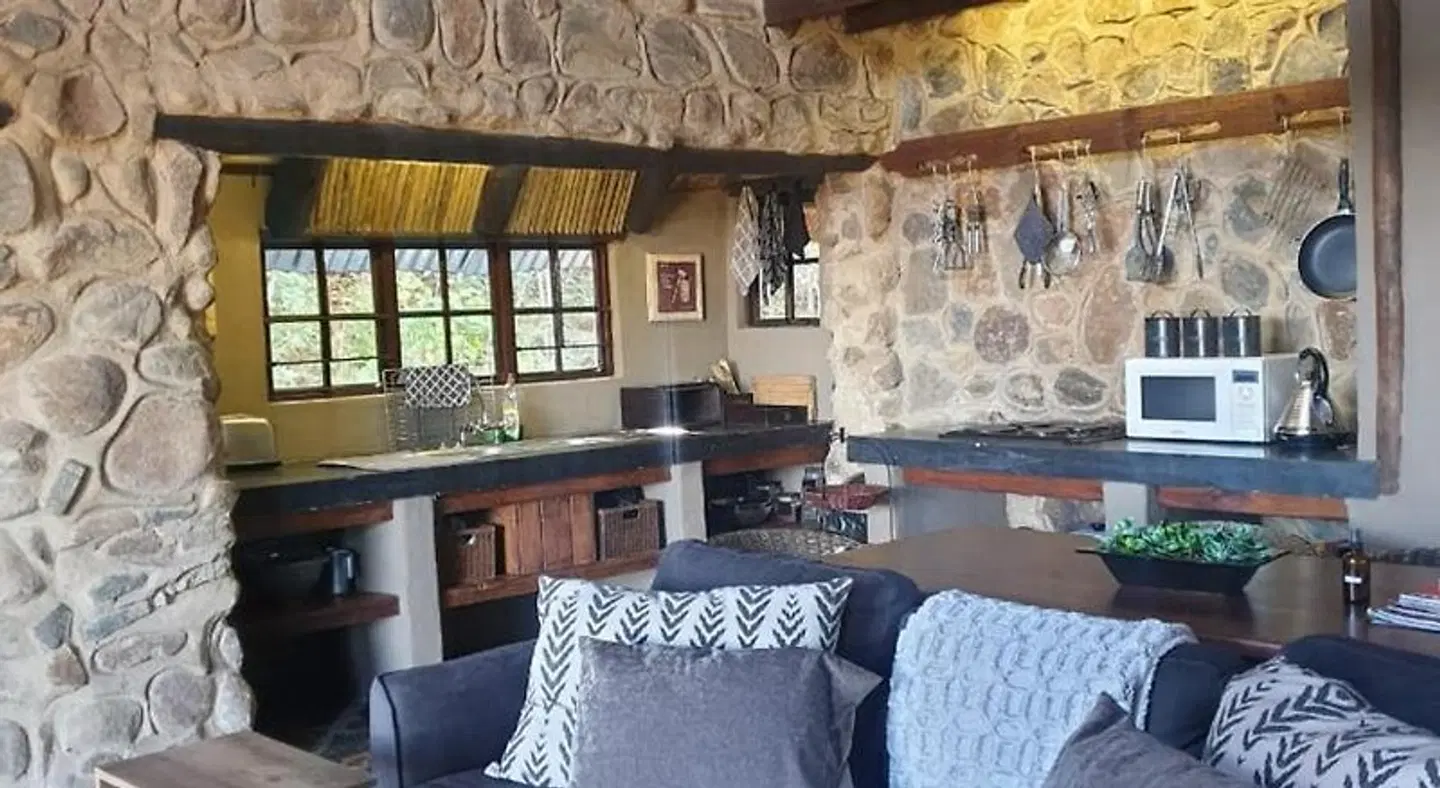 Dawson's Game and Trout Lodge LOUNGE_LOBBY