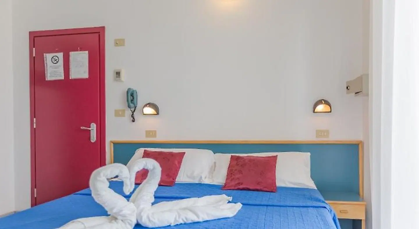 Hotel Eiffel ROOM_EXAMPLE