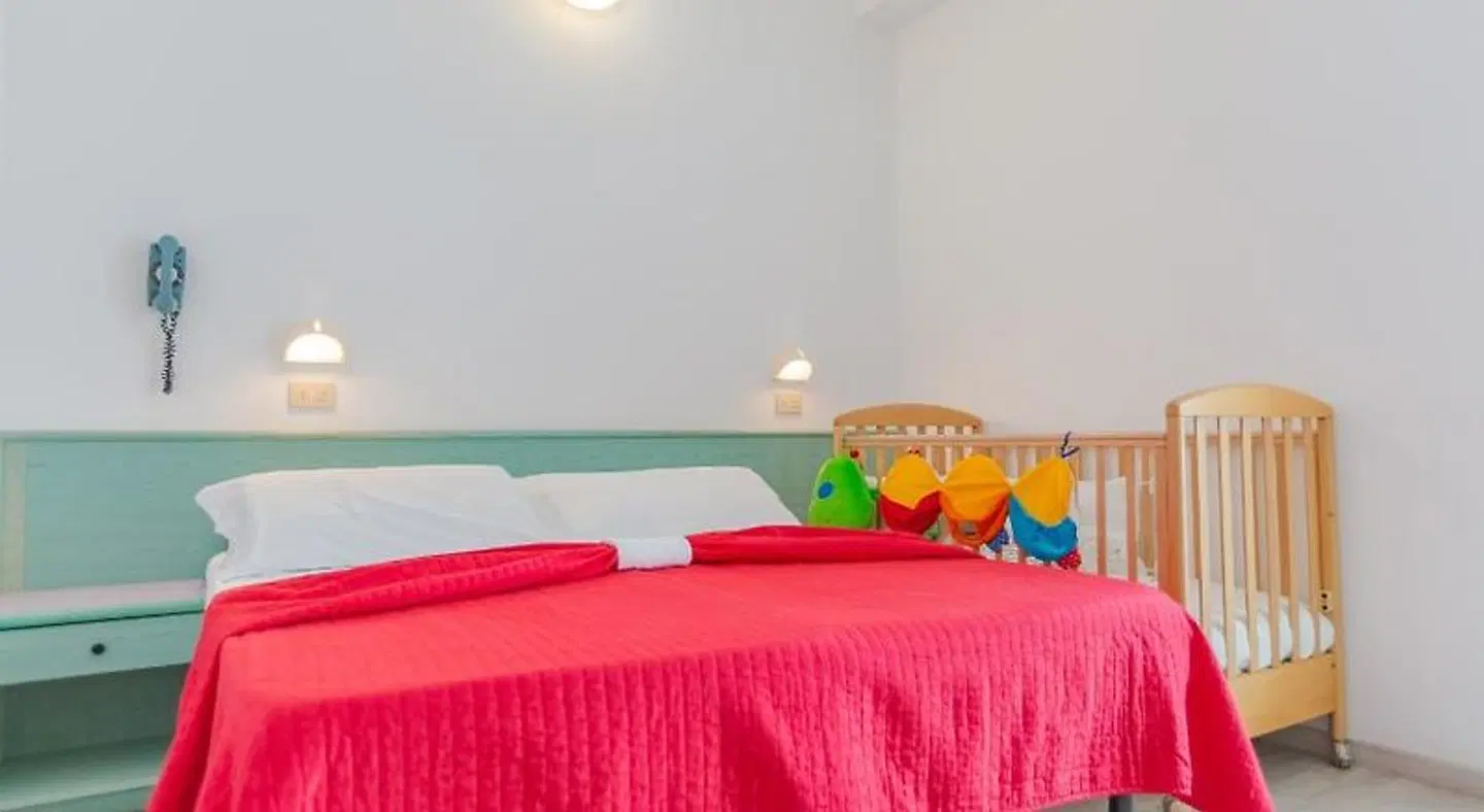 Hotel Eiffel ROOM_EXAMPLE