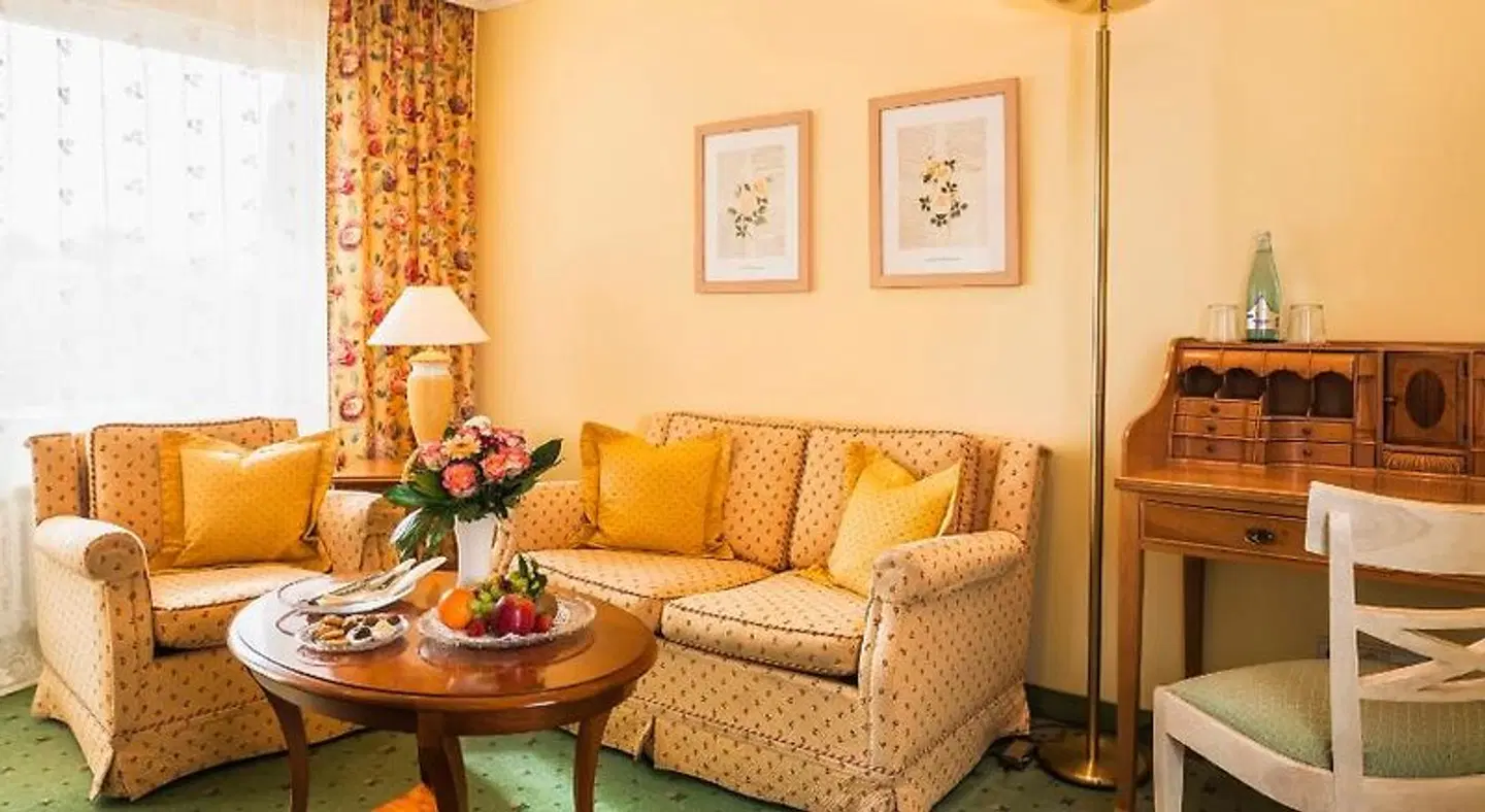 Relais & Châteaux Hotel Schwarzmatt ROOM_EXAMPLE