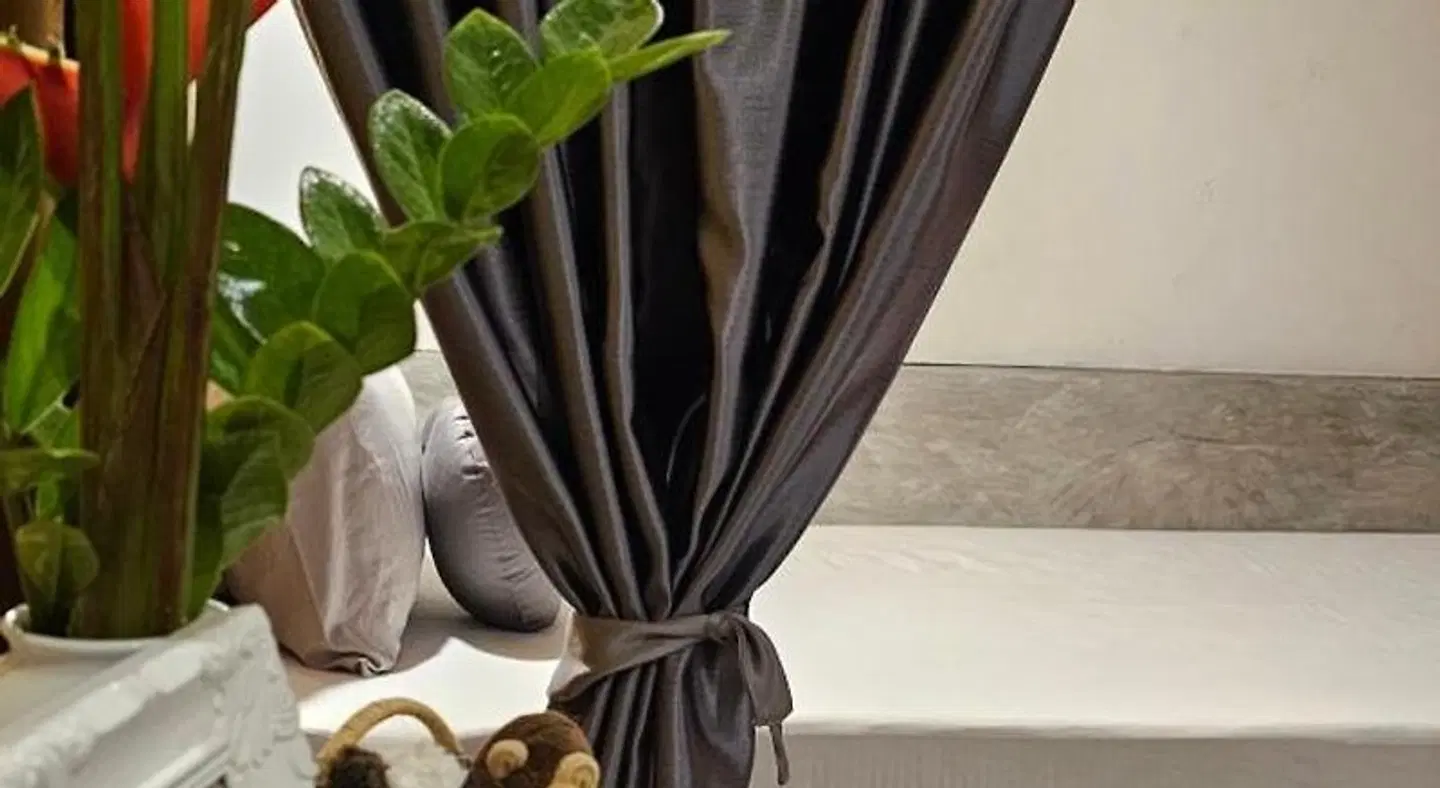 Eat n Sleep LOUNGE_LOBBY