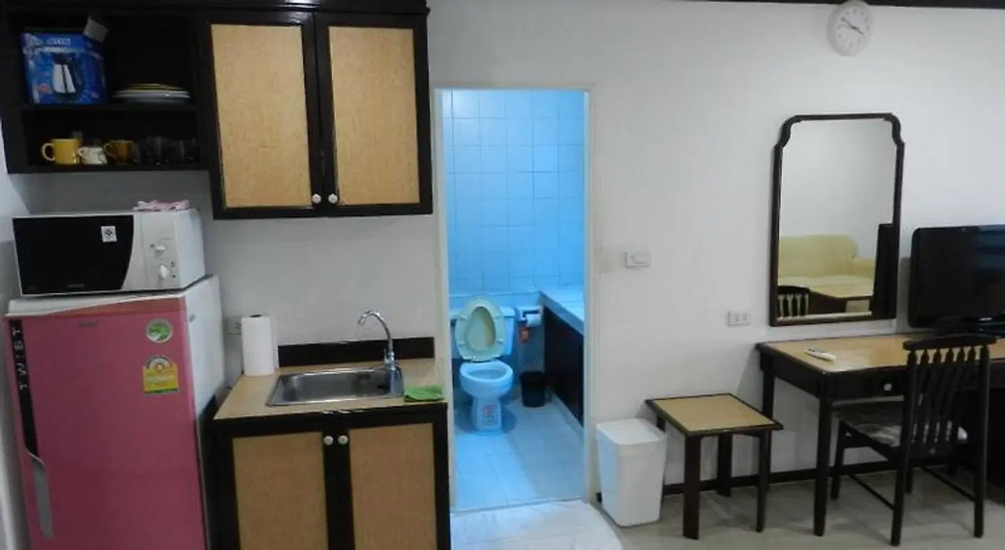 Alex Group Jomtien Plaza Condotel ROOM_EXAMPLE