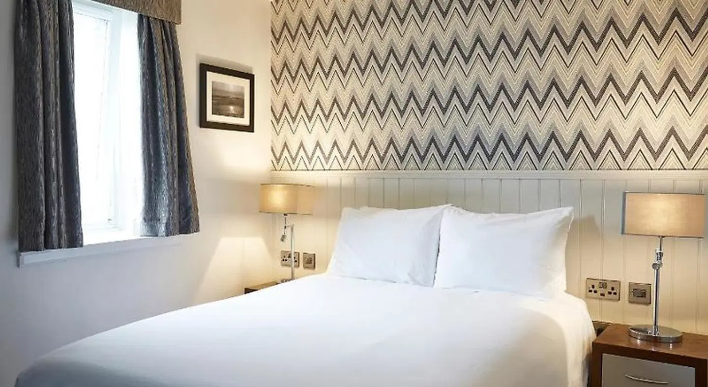 Fisherman's Tavern Hotel - Inn ROOM_EXAMPLE