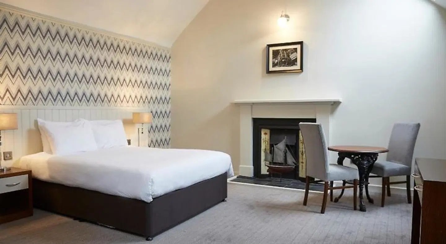 Fisherman's Tavern Hotel - Inn ROOM_EXAMPLE