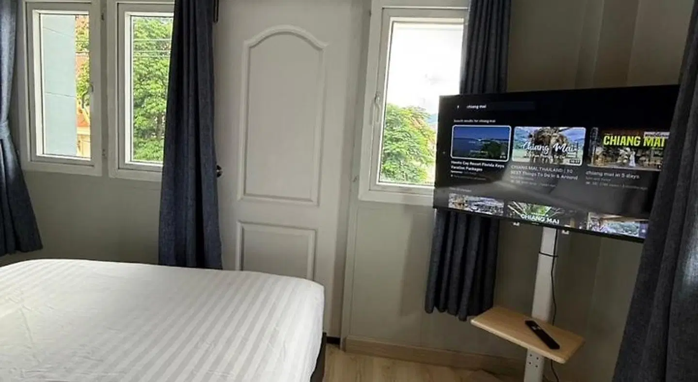 The August Hostel ROOM_EXAMPLE
