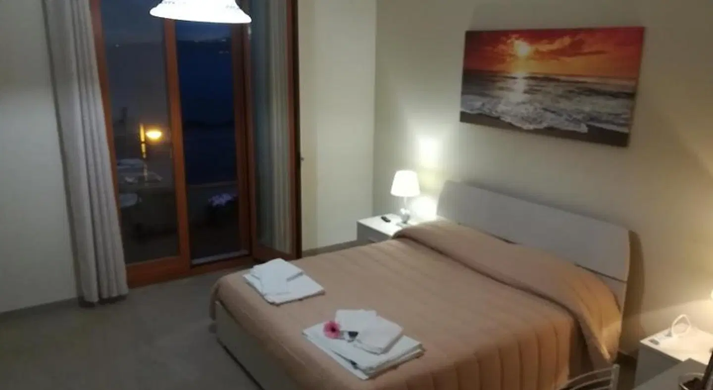 B&B la spiaggetta di Stazzo ROOM_EXAMPLE