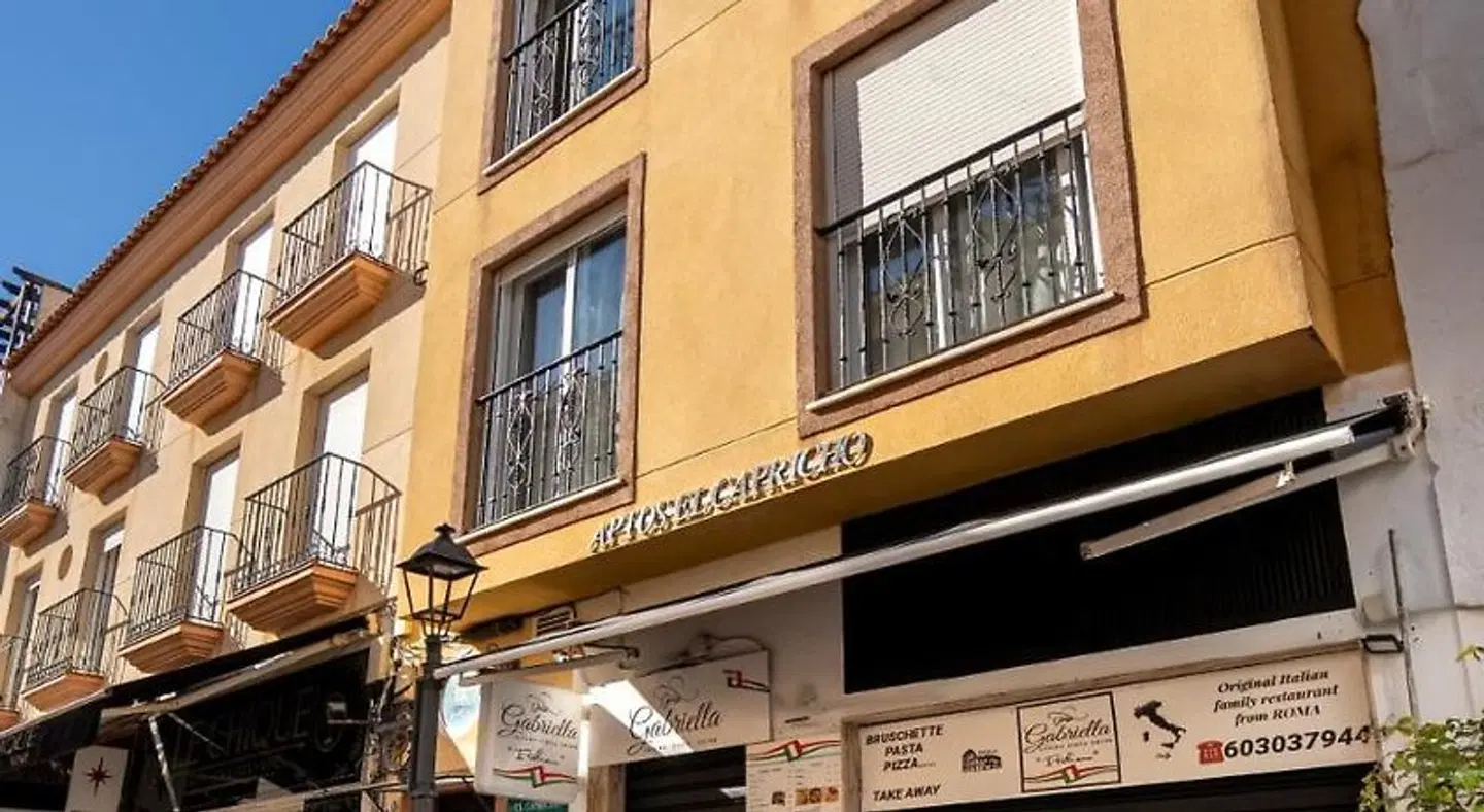 Apartamentos Edificio Capricho EXTERIOR