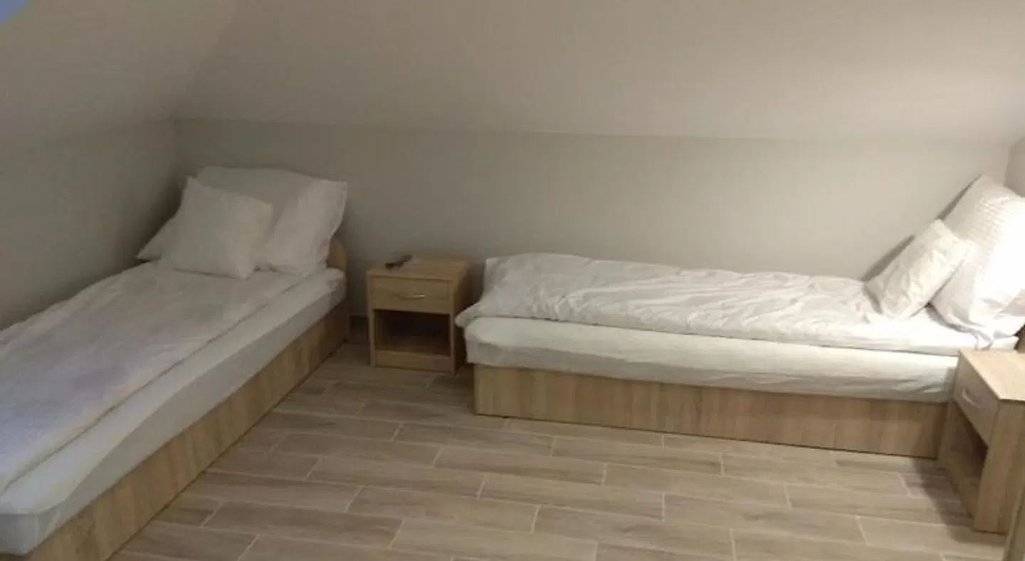 BB CONSUL ROOM_EXAMPLE