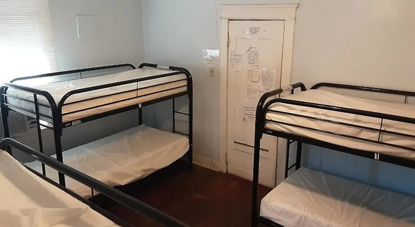 India House Hostel HEALTH_BEAUTY