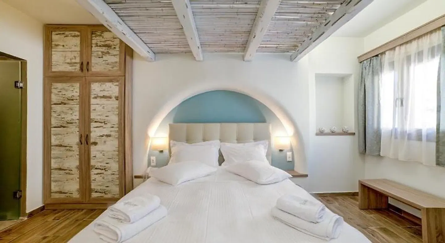 Ifestos Villa ROOM_EXAMPLE