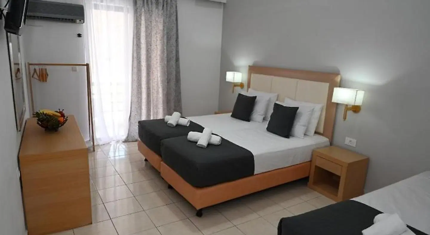 Angela Studios ROOM_EXAMPLE