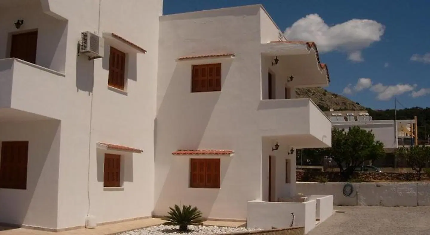 Maria Apartments EXTERIOR