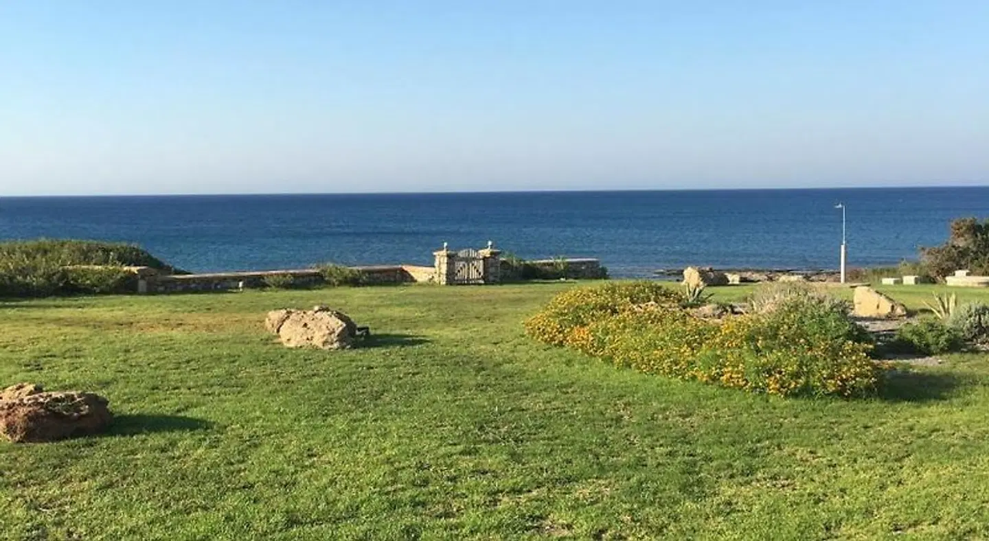 Nerida Beachfront Villas LANDSCAPE