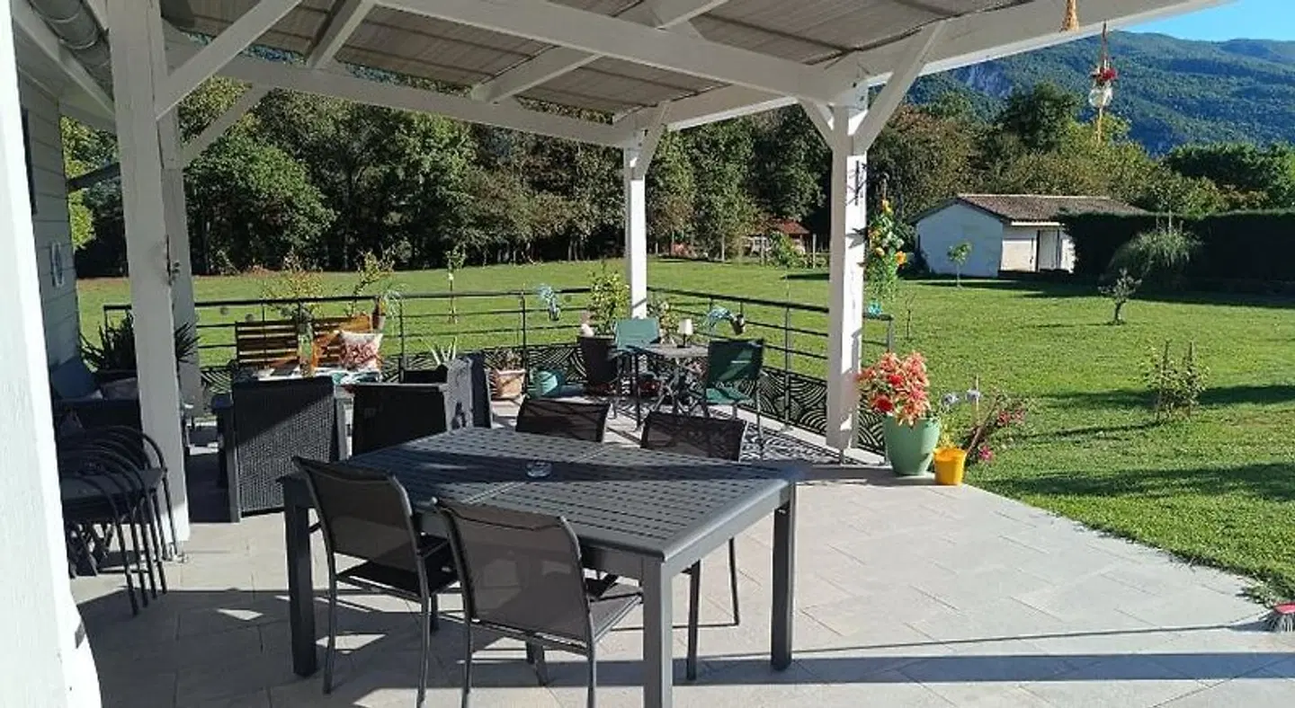 La Vallée des Noyers Terrasse