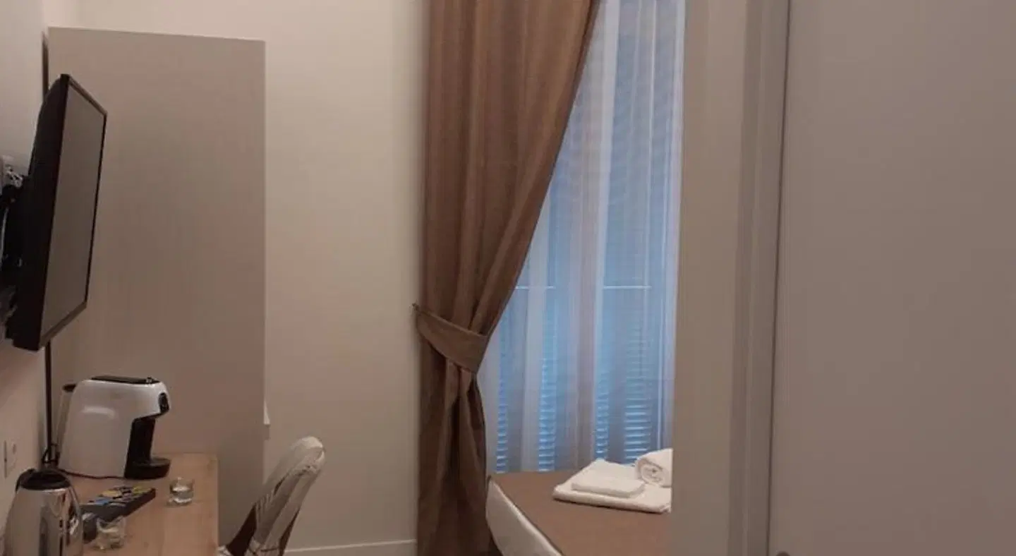 Dante Relais ROOM_EXAMPLE