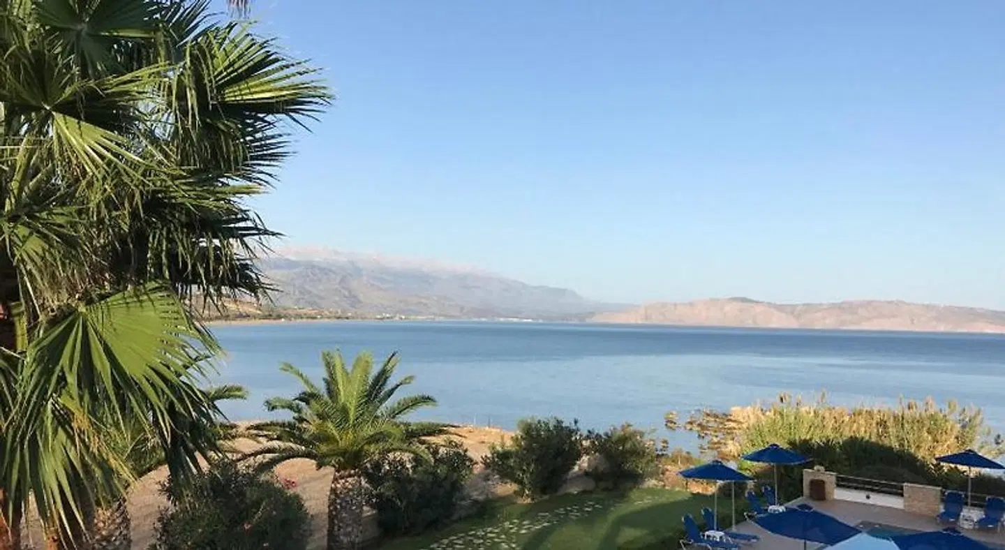 Kanakis Apartments LANDSCAPE