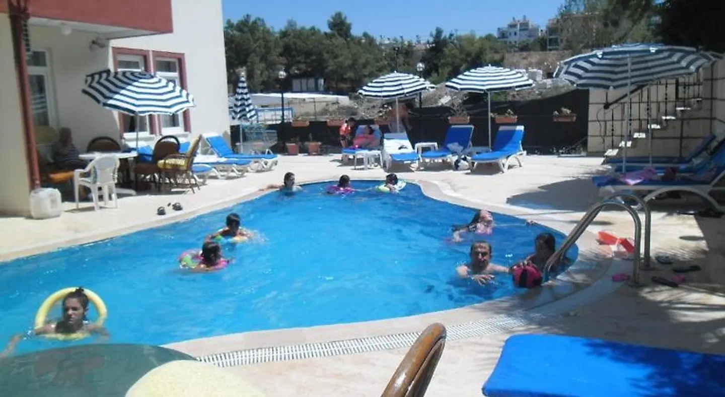 Side Apart Hotel OUTDOOR_POOL
