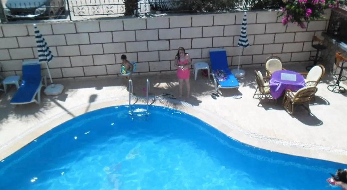 Side Apart Hotel OUTDOOR_POOL