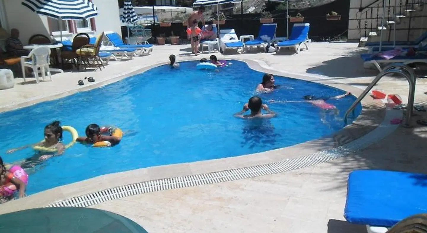 Side Apart Hotel OUTDOOR_POOL