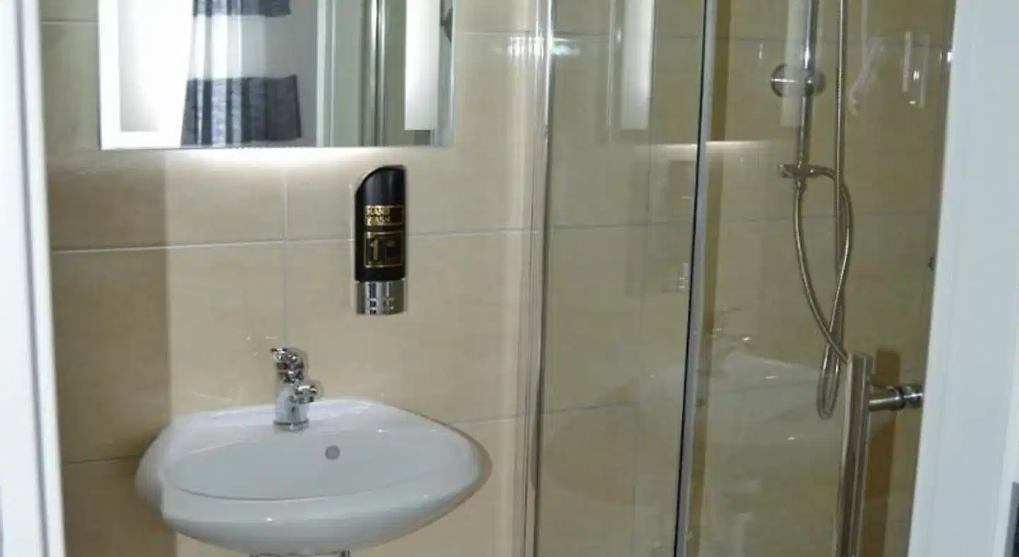 Heidepension Ambiente Badezimmer