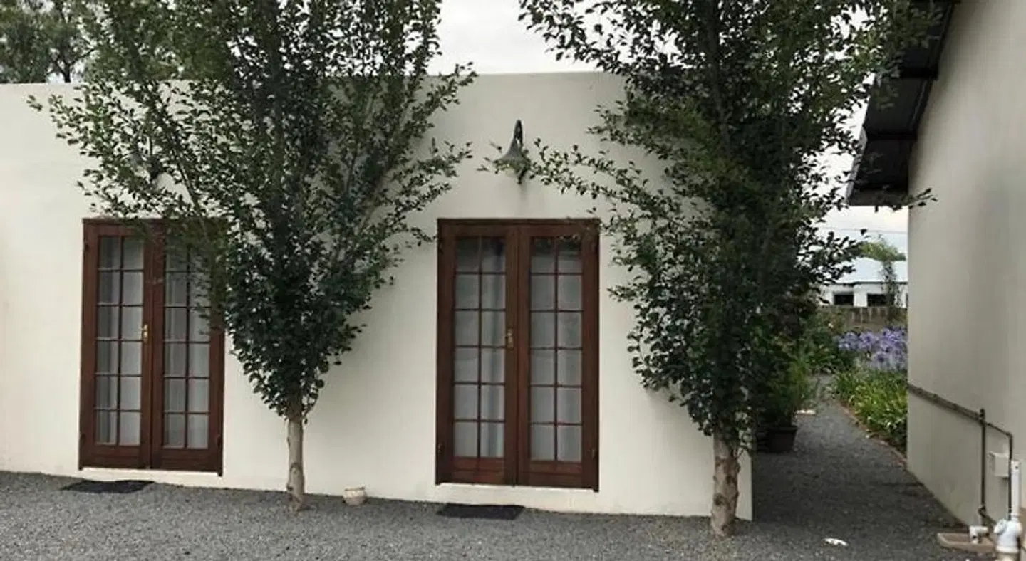 Olive Manor Guest House EXTERIOR
