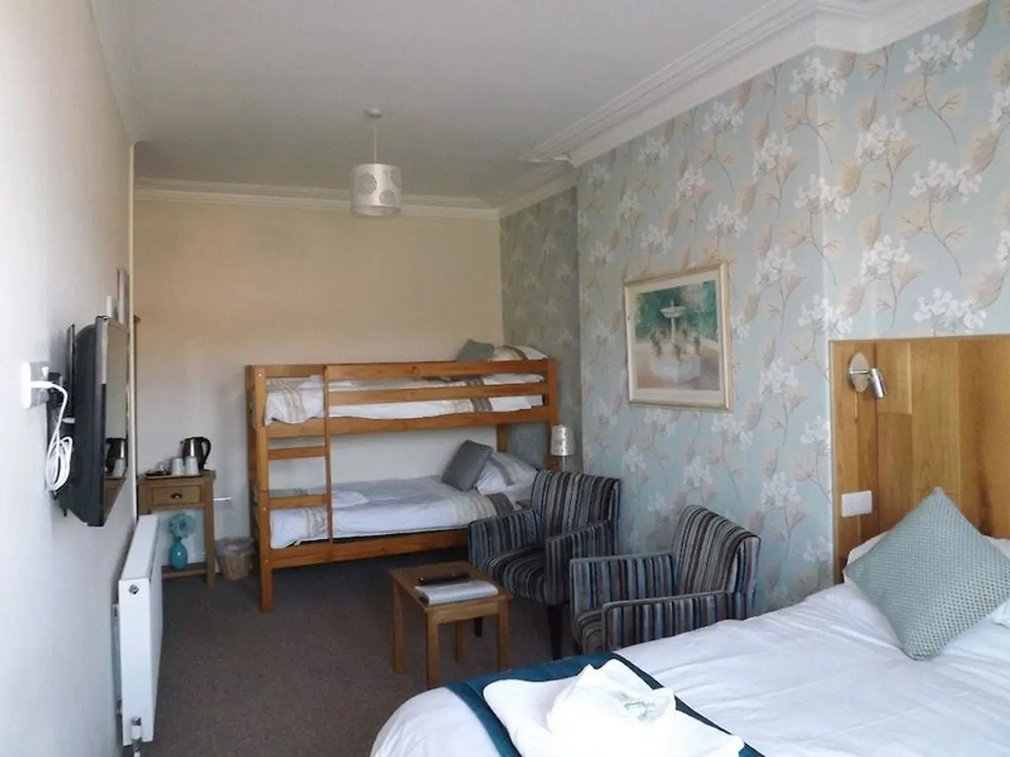 Cairn House ROOM_EXAMPLE