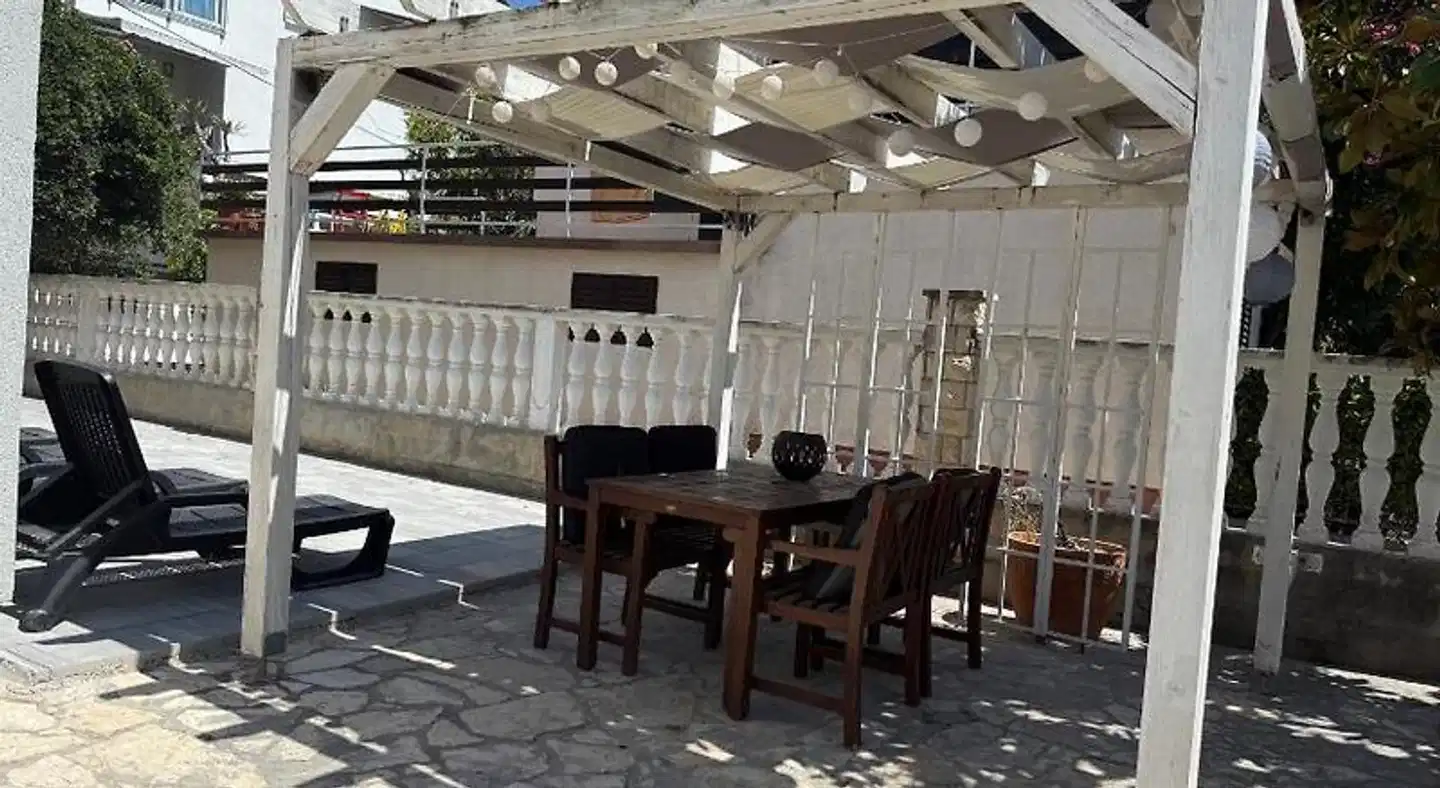 Diklo Beach Apartments 2 Restaurant