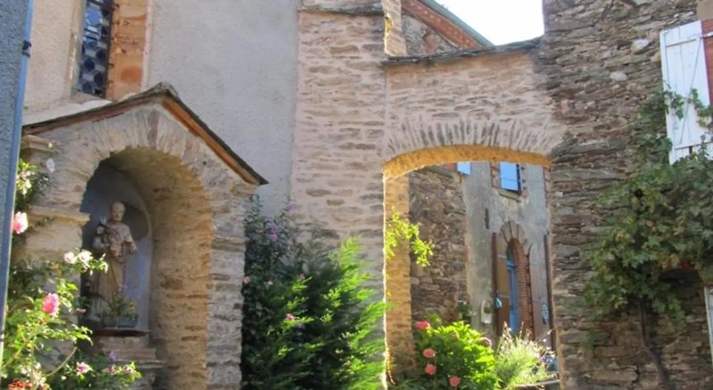 Auberg'Inn EXTERIOR