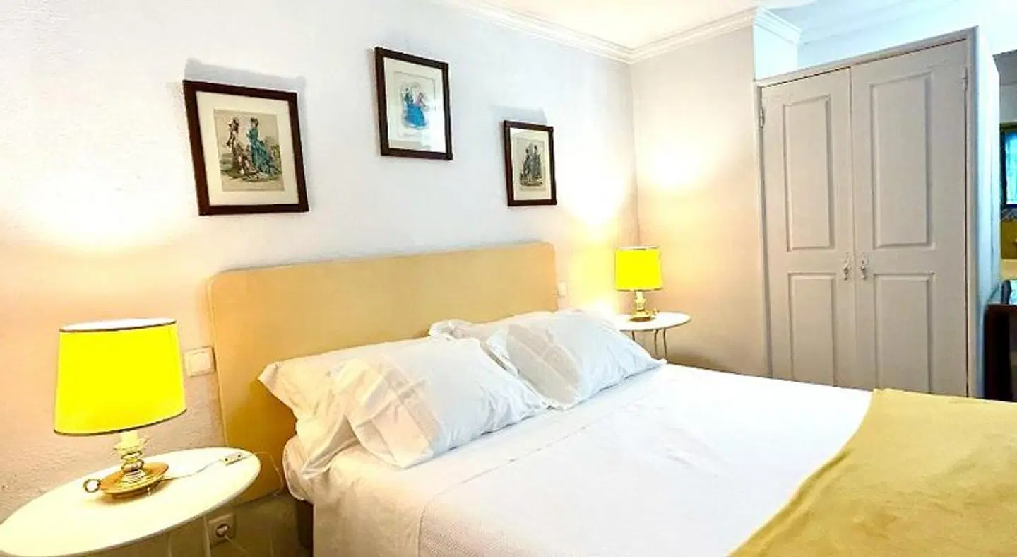 Casa de Abbades ROOM_EXAMPLE