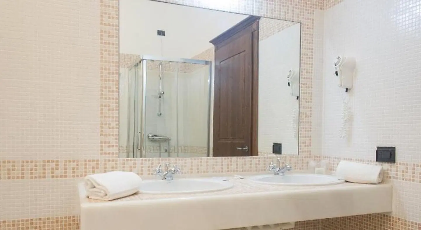 Castello Torre in Pietra - Pietradefusi Badezimmer