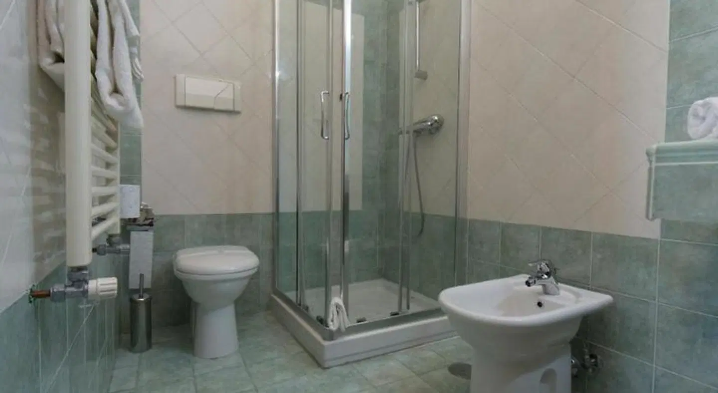 Castello Torre in Pietra - Pietradefusi Badezimmer