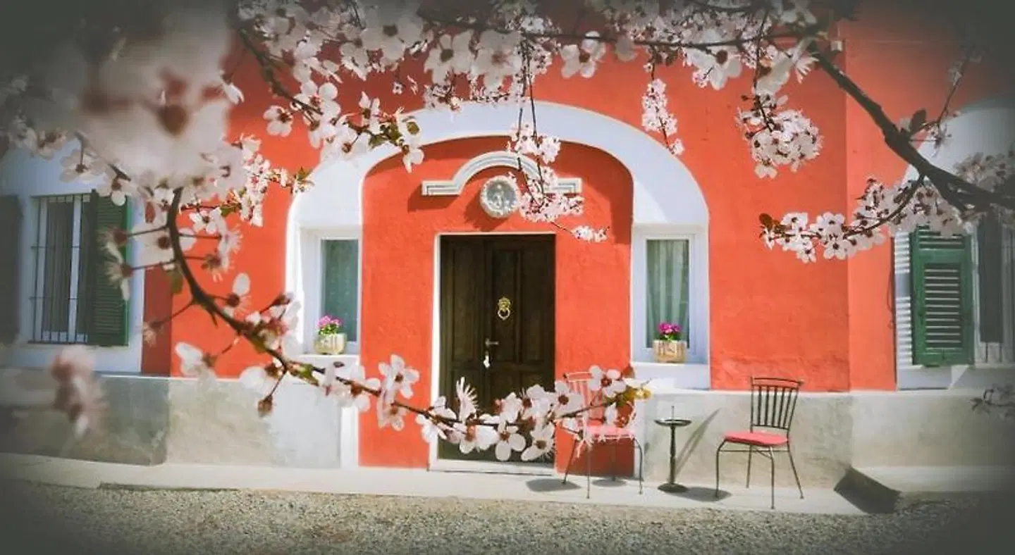Charme of Villa Capannina Restaurant