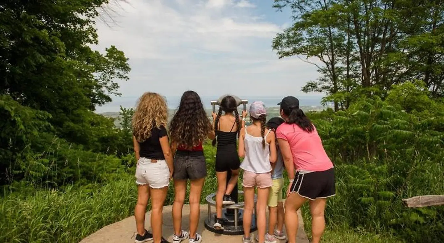 Blue Mountain Resort Home Collection PEOPLE