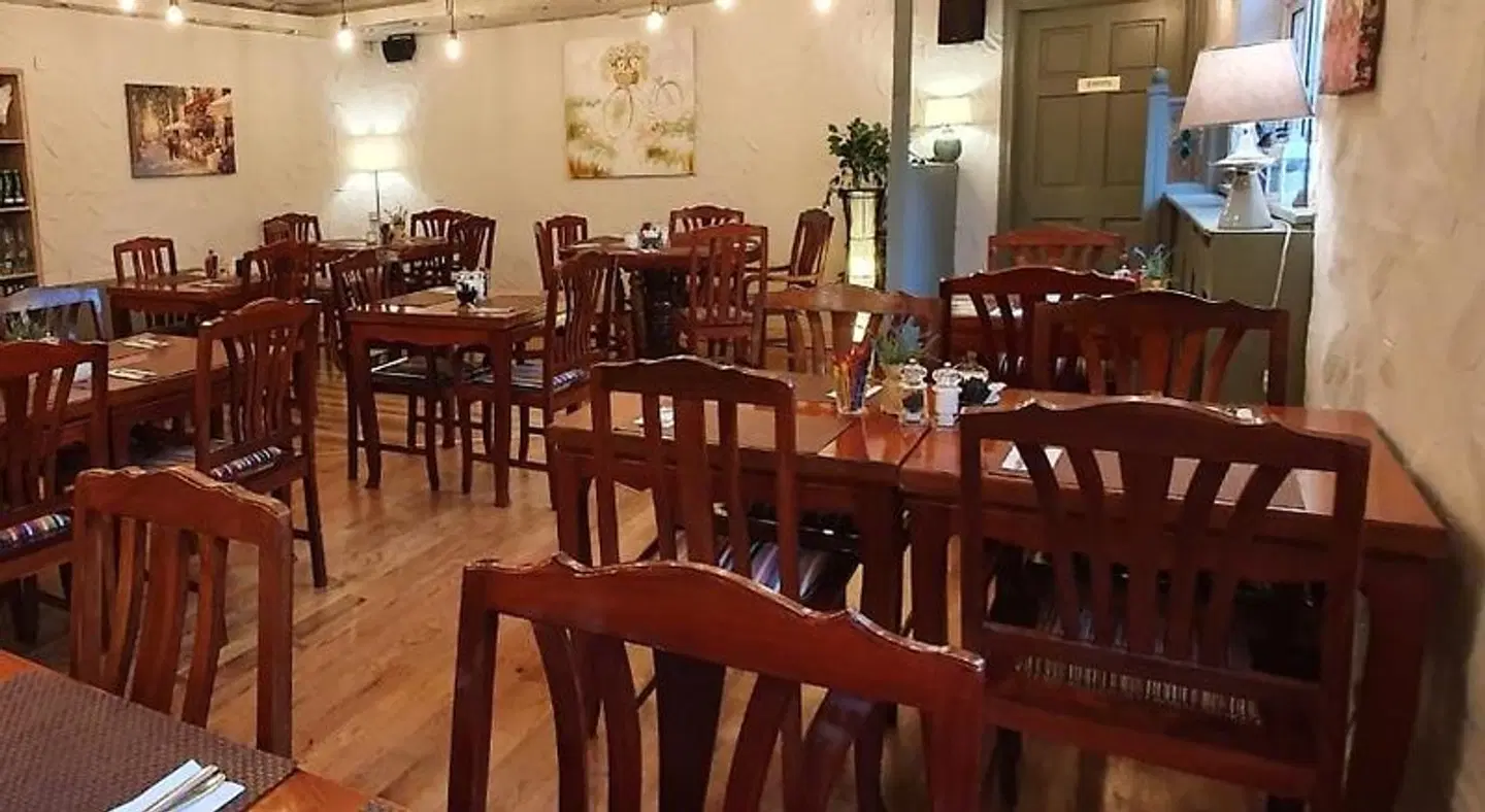The Bowers Cafe Bar & restaurant Restaurant