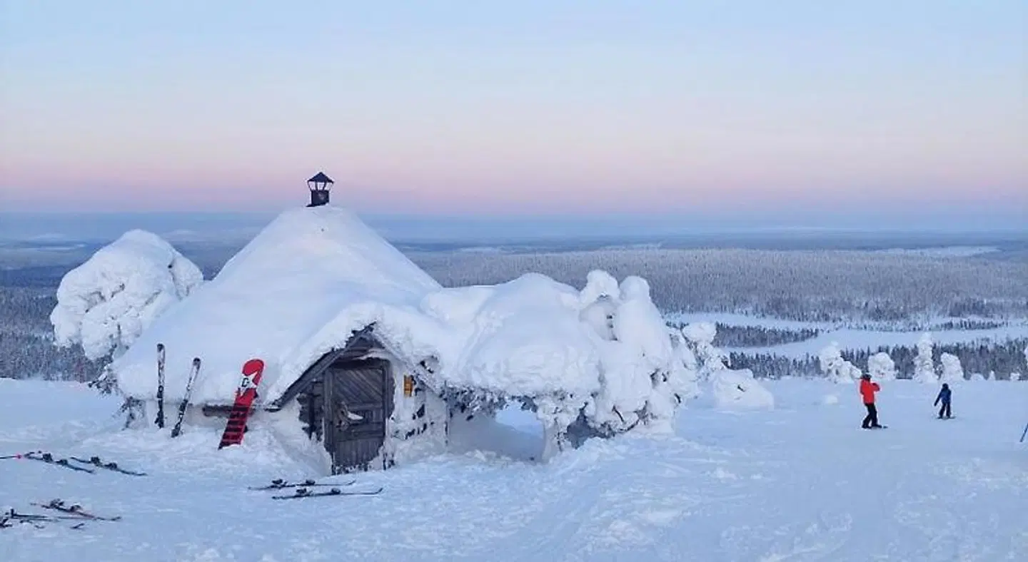 Isokelo Log Apartments LANDSCAPE