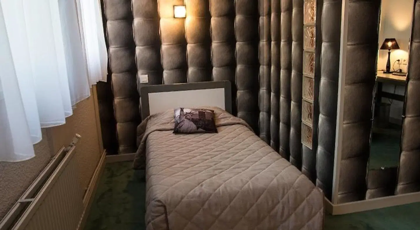 Karène ROOM_EXAMPLE