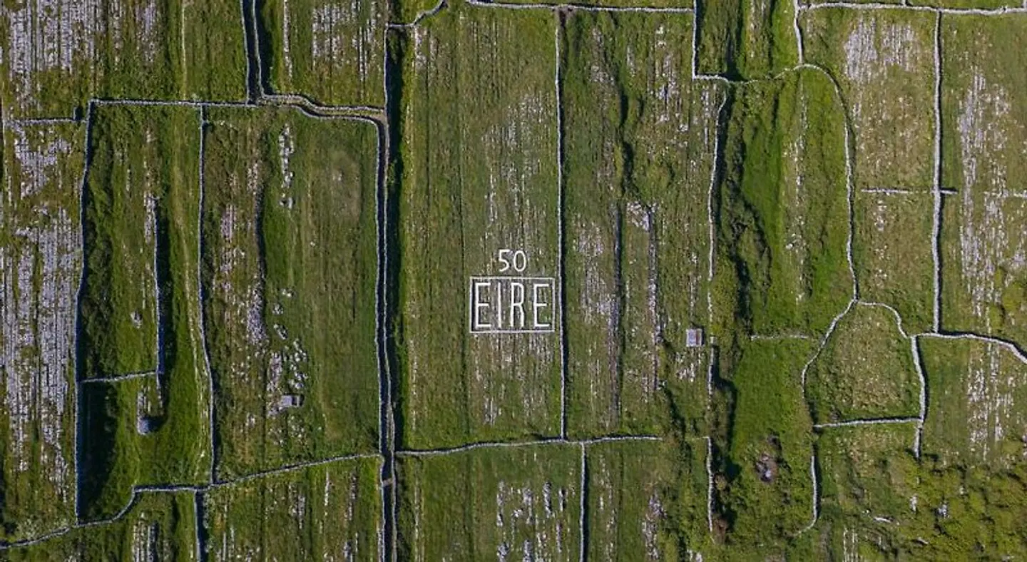Aran Walkers Lodge LANDSCAPE
