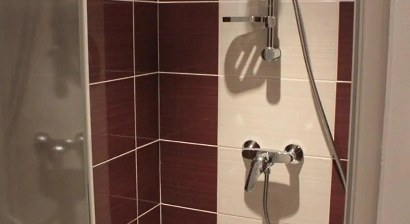 Hotel La Source Badezimmer