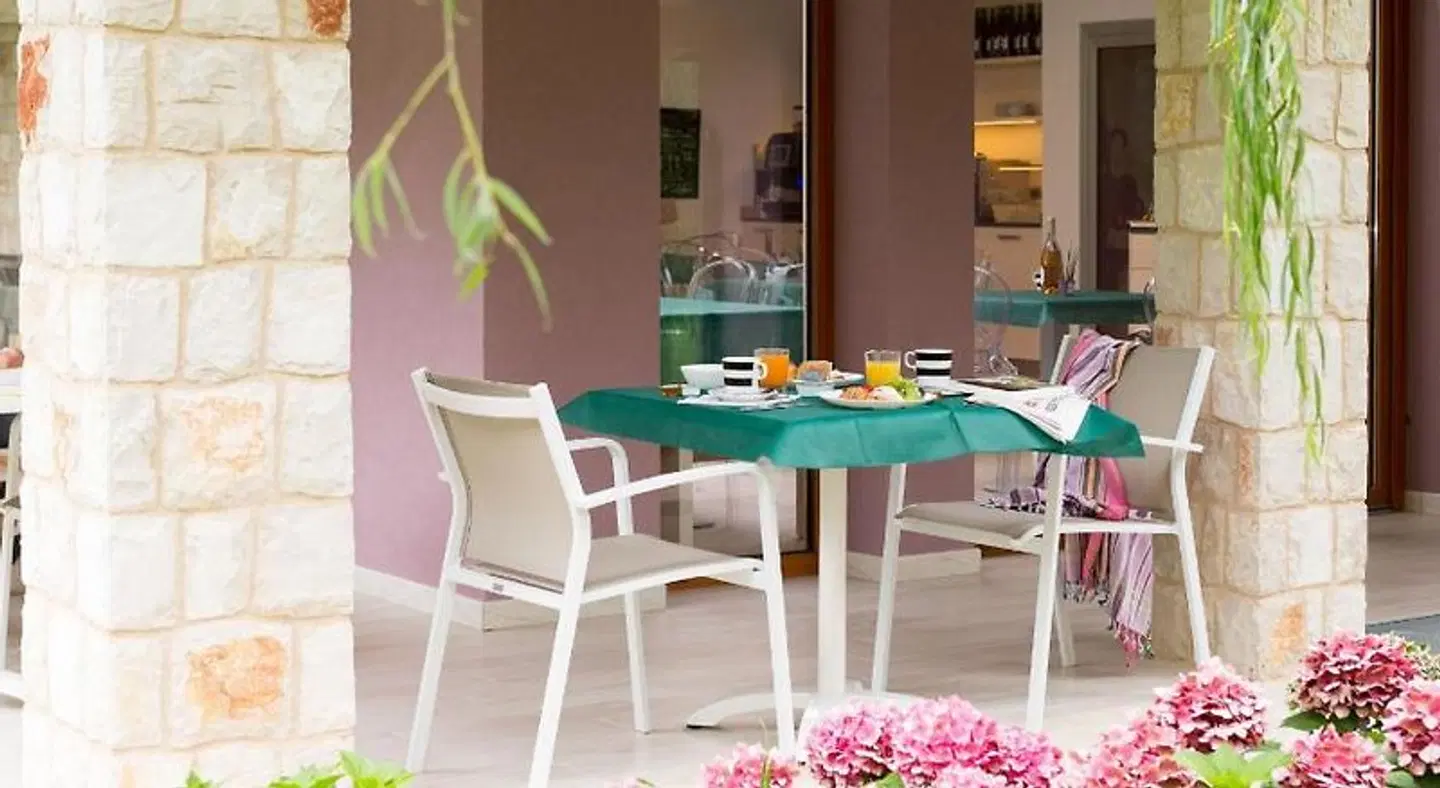 Vin e Amor Terrasse