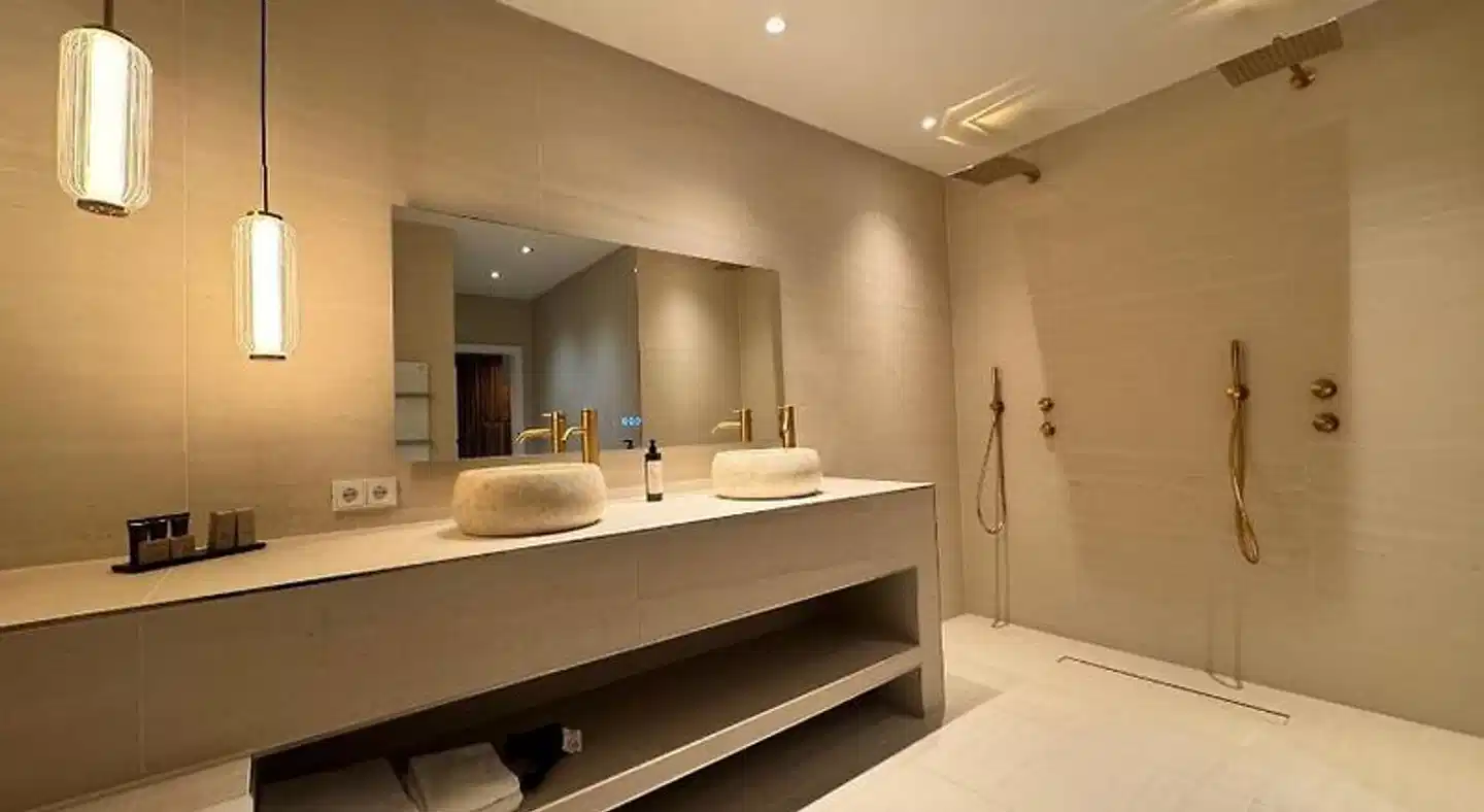 Van der Valk Naturresort Drewitz Badezimmer