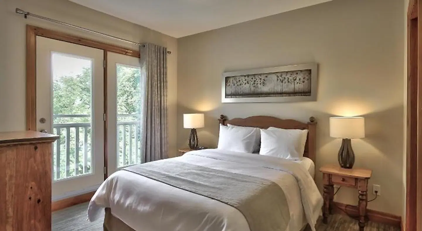 Blue Mountain Resort ROOM_EXAMPLE