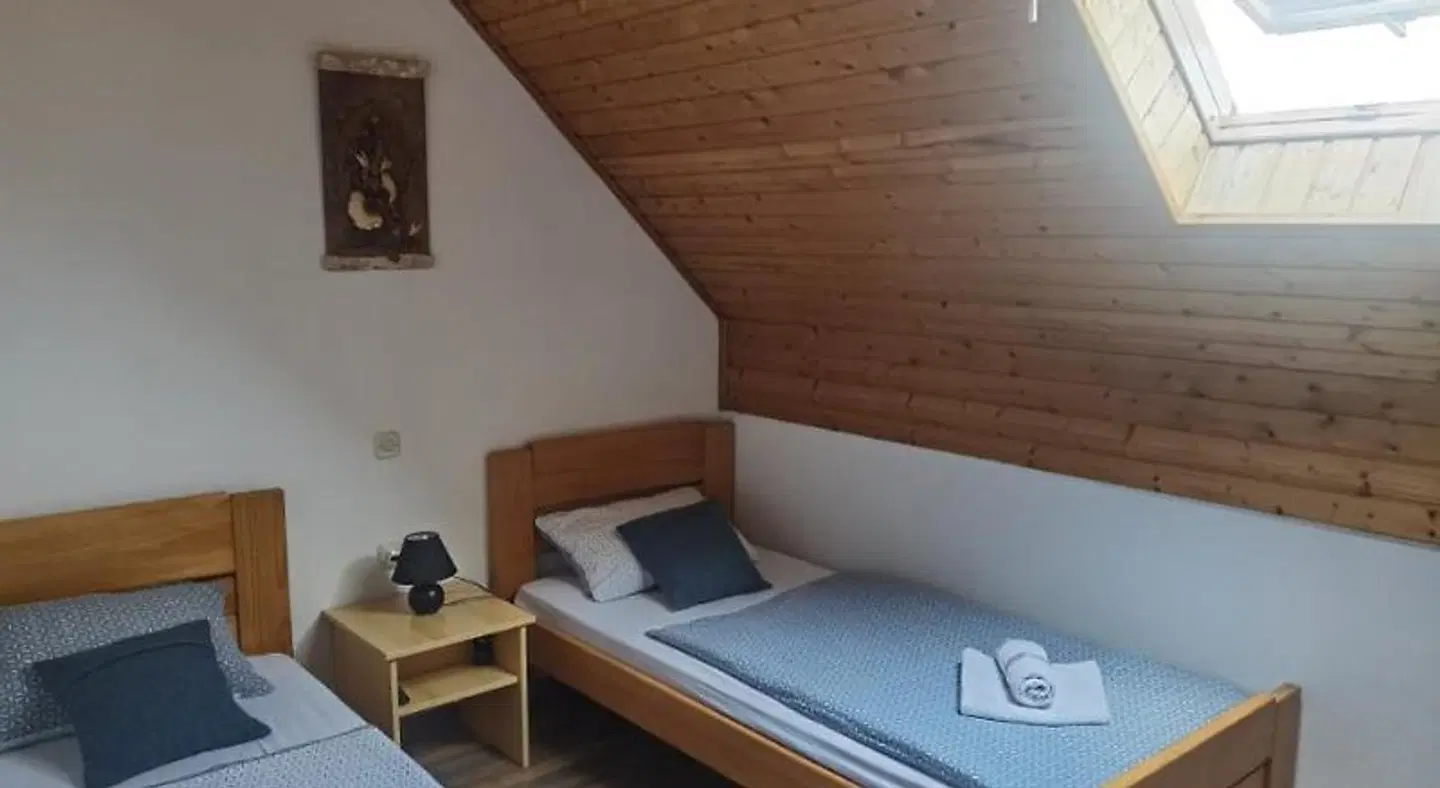 House Nada ROOM_EXAMPLE