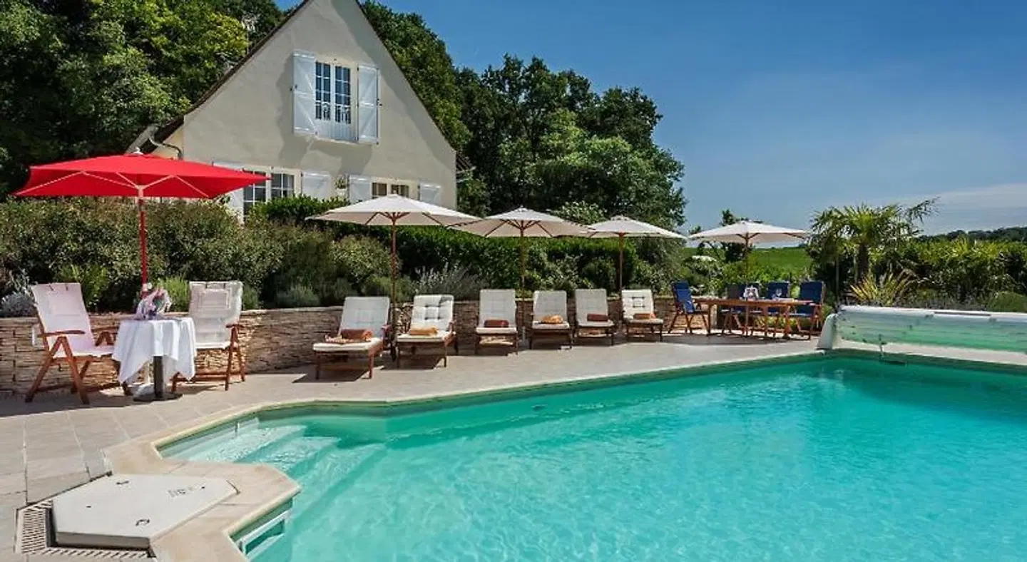 Domaine du Bois des Anges OUTDOOR_POOL