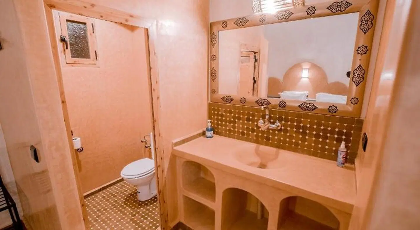 Hassilabiad Appart Hotel Badezimmer